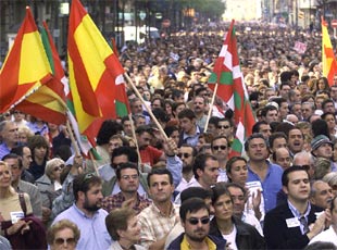 Un momento de la manifestación en San Sebastián para exigir libertad y el fin de la 