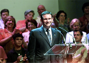 El  lehendakari,  Juan José Ibarretxe, en el acto del Gobierno vasco para celebrar el aniversario del Estatuto.