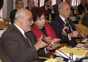 Israelíes y palestinos dialogan en Formentor