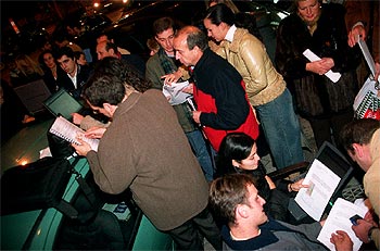 El alcalde reserva un solar para vendérselo a afectados de la CPV con pocos recursos