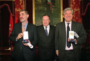Juan Miguel Hernández León, a la izquierda; José María Álvarez del Manzano y José García Velasco.
