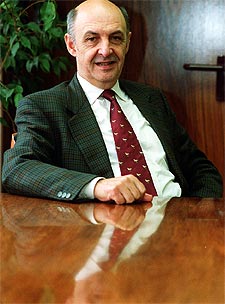 "Nuestra gente es plural; no tenemos posiciones políticas"