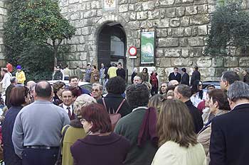 Clima frío y cifras de turismo templadas en el puente