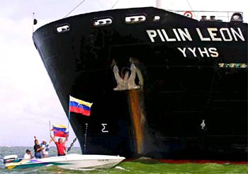 EL PETROLERO 'PILÍN LEÓN' SIGUE SIENDO LÍDER DE LA PROTESTA.