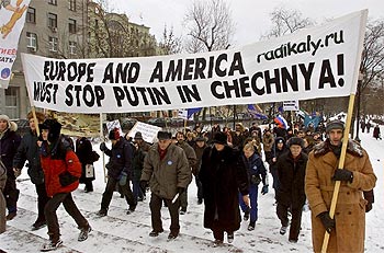 Una manifestación pide en Moscú que 