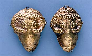 Cabezas de borrego de mediados del siglo V antes de Cristo.