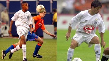 Robinho (a la izquierda) y Diego, jugando con la camiseta del Santos.