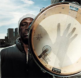 El batería nigeriano Tony Oladipo Allen.