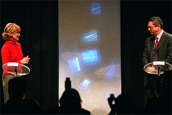 Una página web que 'conecta' a dos candidatos del mismo partido