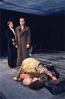 Una escena de    El Rey Lear,  dirigido por Hansgünther Heyme.