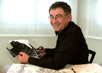 Roberto Verino, en su casa de Madrid.