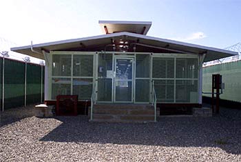 Un pabellón para 84 presos en Guantánamo, en una imagen cedida por el Ejército de EE UU.