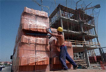 Construcción de viviendas en Madrid.