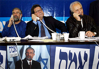 A la caza de los últimos votos