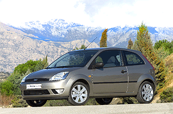 El Coupé completa la gama del nuevo Ford Fiesta y tiene una imagen más deportiva.