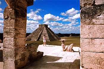 Las ruinas de Chichen Itzá, en Yucatán, una de las zonas que se promueven en el   stand   de México, en el pabellón número 6 de Fitur.