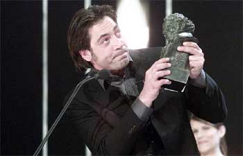 Javier Bardem con el Goya al mejor actor protagonista.