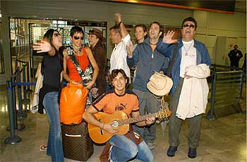 Integrantes de la primera expedición de     La isla de los  famosos. 