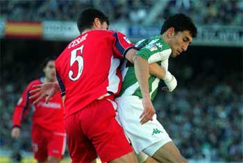 César y João Tomás, durante una jugada.