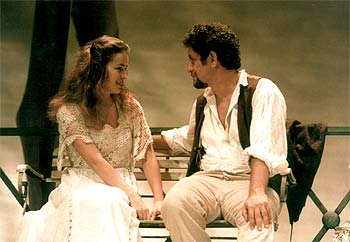 Una escena del montaje de  La gaviota,  de Chéjov, por el Teatro de la Danza, candidato a los Max.