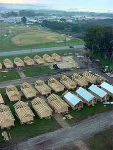 Vista aérea de los nuevos barracones que EE UU construye en Rota.