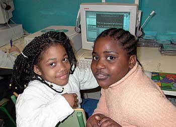 De izquierda a derecha, Norma e Isabel.