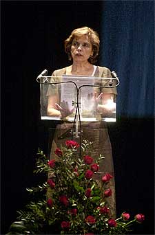 "Lo urgente es defender la vida"