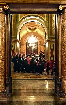 Un pequeño paseo sobre las alfombras parlamentarias