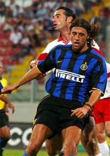 Hernán Crespo, en un partido con el Inter.