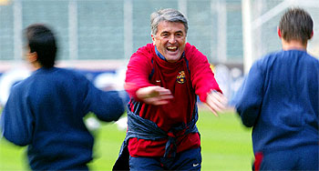 Radomir Antic, sonriente, durante el entrenamiento.