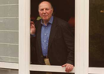 Imre Kertész (Budapest, 1929) es autor de libros como 'Kaddish por el hijo no nacido' y 'Yo, otro'.