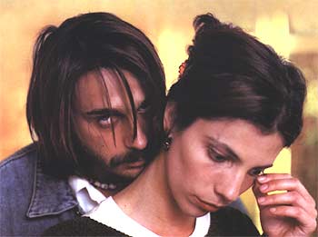 Jordi Mollà y Maribel Verdú en  La buena estrella. 