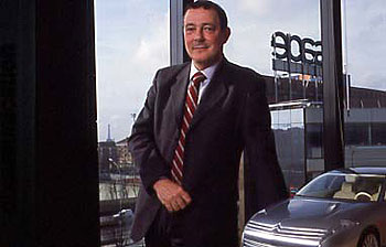 "Necesitamos más fábricas para crecer"