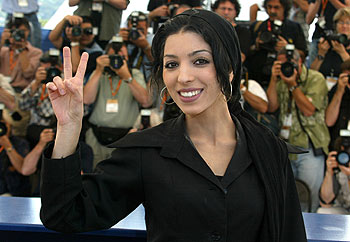 La cineasta iraní Samira Makhmalbaf, ayer en Cannes durante la presentación del filme  A las cinco de la tarde .