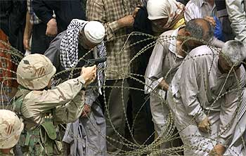 Día de paga a los jubilados.