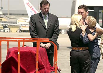 Repatriación de los cuerpos de las víctimas