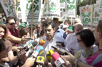 La UPA protesta contra la reforma del régimen agrario