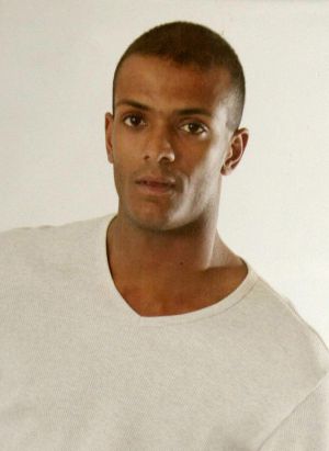 El paracaidista que no conoció a su tercer hijo