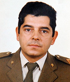 Un militar nacido en una barriada obrera