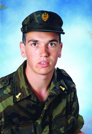 Adelantó su viaje para poder ver antes a su familia