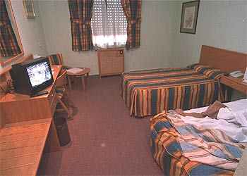 Habitación número 111 del hotel Diana Cazadora, en Barajas (Madrid), en la que durmió Mohamed Atta.