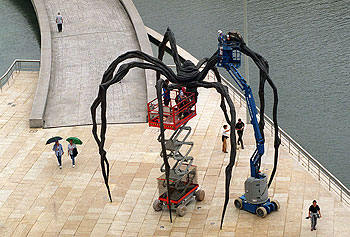 LA LIMPIEZA DE 'MAMÁ'.