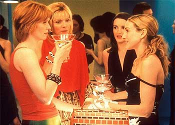 De izquierda a derecha, Cynthia Nixon (Miranda), Kim Catrall (Samantha), Kristin Davis (Charlotte) y Sarah Jessica Parker (Carrie Bradshaw), las protagonistas de  Sexo en Nueva York. 
