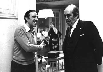 José Sazatornil, a la izquierda, y Antonio Ferrandis, en una imagen de  La escopeta nacional  , de Luis G. Berlanga .