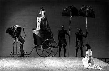 Una escena de  La flauta mágica  de Joan Font.