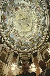 Aspecto de la cúpula de la Basílica de la Mare-de-Déu dels Desemparats una vez restaurada.