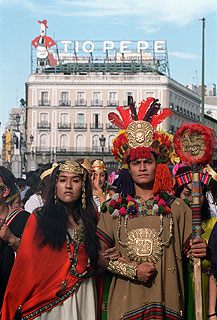 La plaza Mayor se rinde al dios Sol
