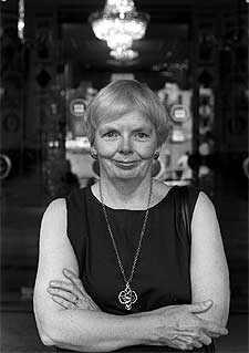 Carol Shields, en una entrevista en Madrid en 1996.