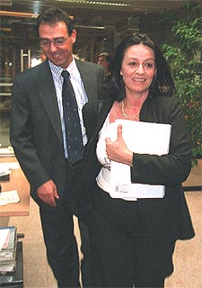 Ruth Porta, poco antes de comparecer ante la comisión de investigación.