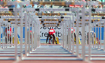 Allen Johnson cae en Berlín.